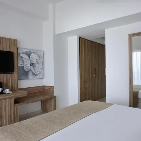 Atlantica Sea Breeze, Adults Only