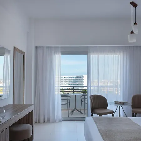 فندق Atlantica Sea Breeze, Adults Only بروتاراس