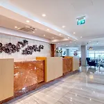 Atlantica Sea Breeze, Adults Only Протарас