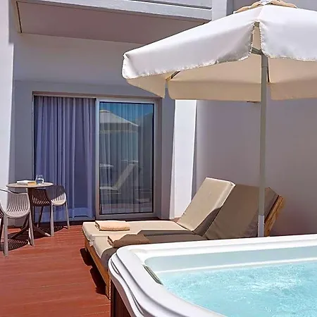 Atlantica Sea Breeze, Adults Only