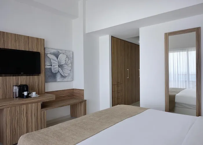 Atlantica Sea Breeze, Adults Only