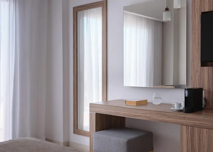 Hotel Atlantica Sea Breeze, Adults Only Protaras