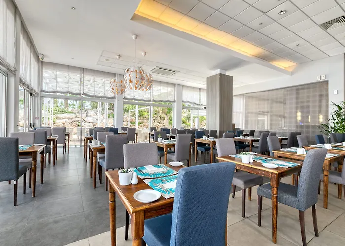 Atlantica Sea Breeze, Adults Only 4* Protaras