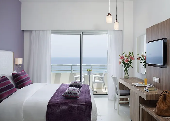 Hotel Atlantica Sea Breeze, Adults Only